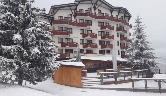 Cosy apartment la tania courchevel