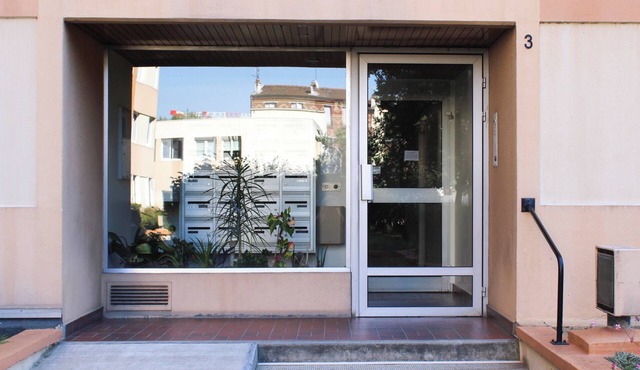 Cosy apartment just outside Paris