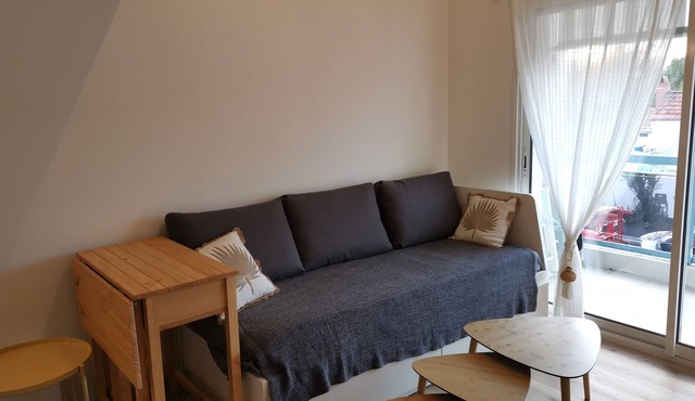 Cosy apartment 2 steps from downtown/station