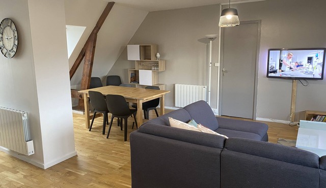 Cosy apartment 200m from the beach