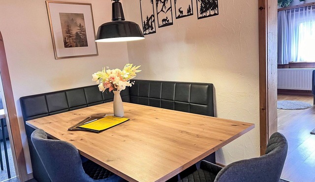 Cosy apartment for 7 guests with WIFI, TV, balcony, pets allowed and panoramic view