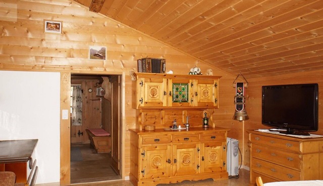 Cosy apartment for 5 guests with WIFI and balcony