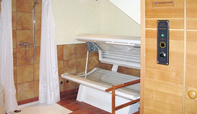 Cosy apartment for 11 people with WIFI, TV and balcony
