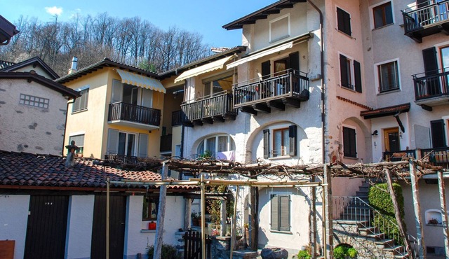 Cosy apartment for 2 guests with WIFI, TV, balcony, panoramic view and parking