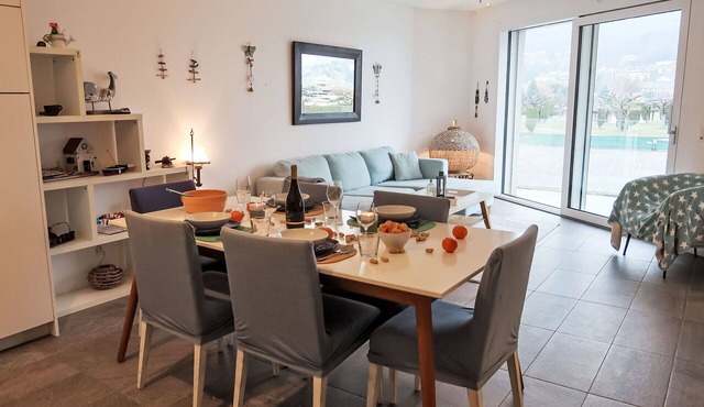 Cosy apartment for 4 people with WIFI, TV, balcony, pets allowed and panoramic view