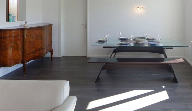 Cosy apartment for 4 people with TV, patio, panoramic view and parking