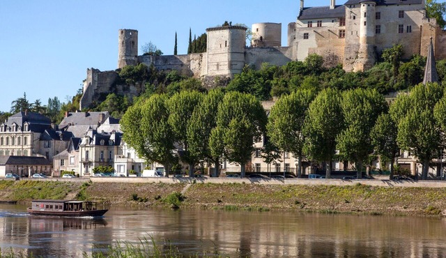 Cosy apartment for 4 people with pool, WIFI, TV, terrace, pets allowed and parking