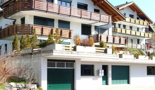 Cosy apartment for 4 people with WIFI, TV, balcony and parking