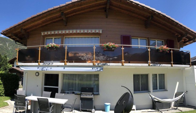 Cosy apartment for 4 people with WIFI, TV and balcony