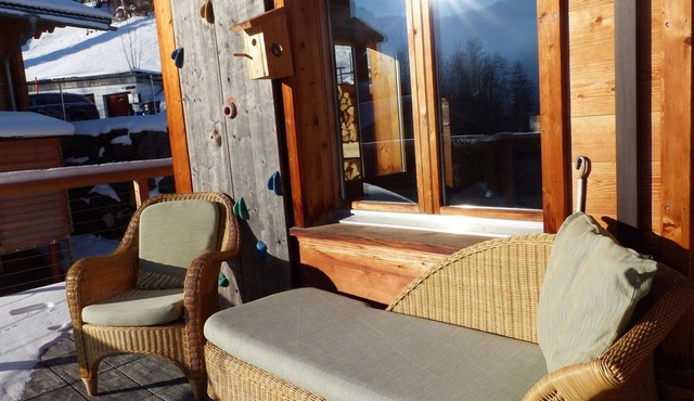Cosy apartment for 5 people with WIFI, TV, balcony and pets allowed