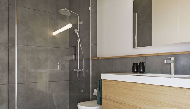 Cosy apartment for 6 people with WIFI, TV, balcony, panoramic view and parking