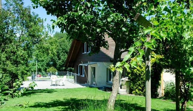 Cosy apartment for 6 people with WIFI, TV, balcony and parking