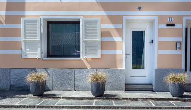Cosy apartment for 2 guests with WIFI, TV and parking