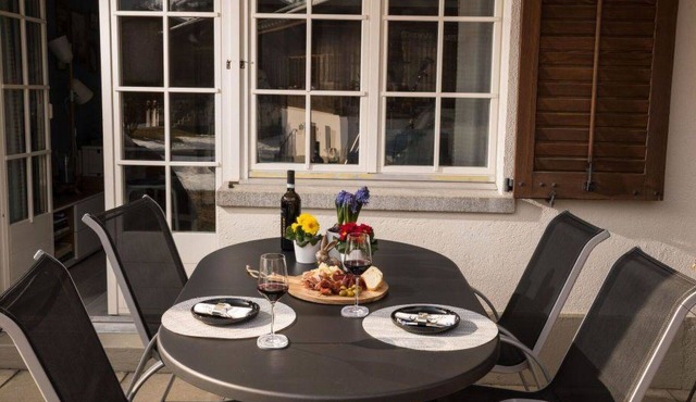 Cosy apartment for 4 guests with WIFI and balcony