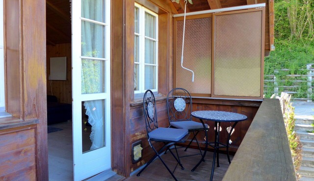 Cosy apartment for 4 guests with WIFI, TV and balcony