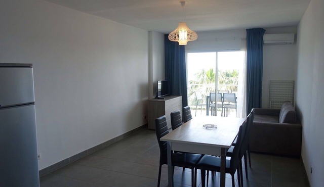 Cosy apartment for 6 guests with A/C, TV, terrace, pets allowed and parking