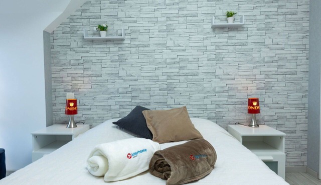 Cosy apartment in villa for 9 people with WIFI, TV, terrace and parking
