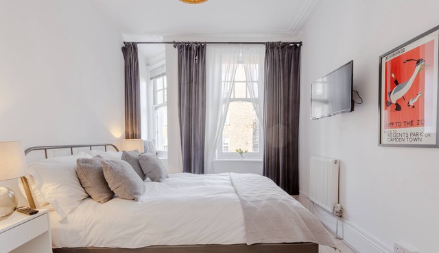 Cosy apartment in Glenmore Road, 2 min walk to Belsize Park Tube station s