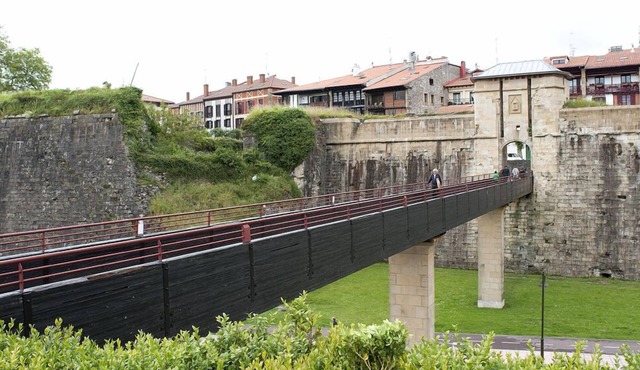 Cosy apartment in old town ideal for families with children, couples and friends