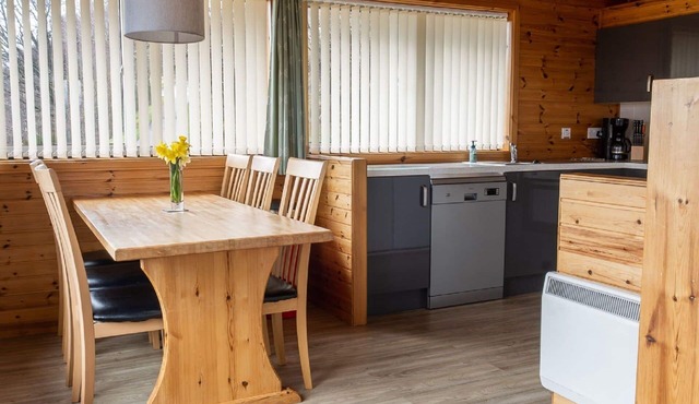 Cosy apartment in villa for 6 guests with WIFI, TV, patio and panoramic view