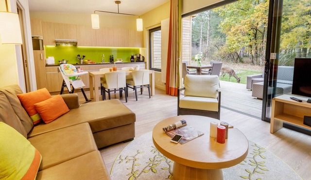 Cosy apartment in villa for 4 people with WIFI, pool, hot tub, TV, terrace and parking