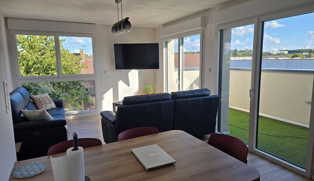 Cosy apartment near Sceneo and Auchan