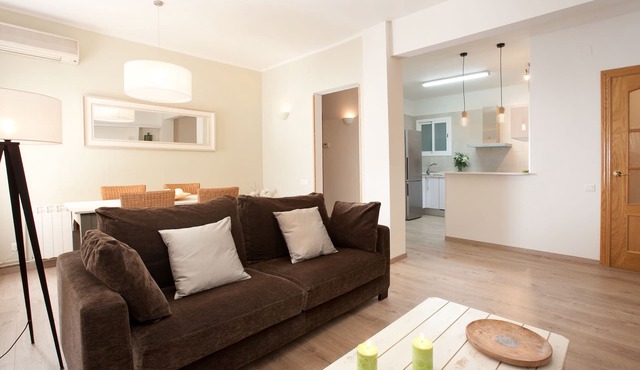 Cosy apartment near Sagrada Familia