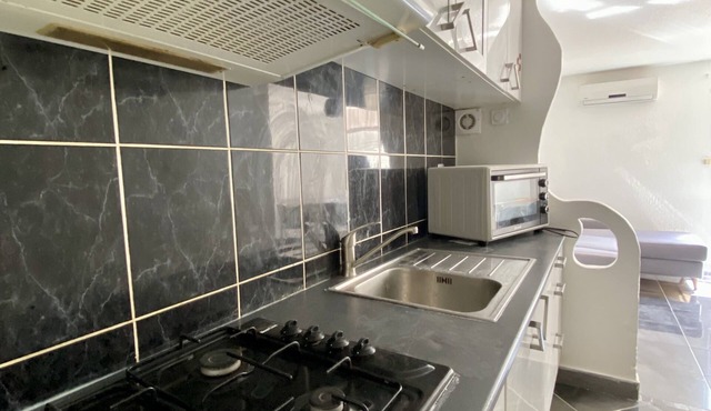 Cosy Appartement - Clim - Proche Montpellier - Entrée Indépendante rdc Villa