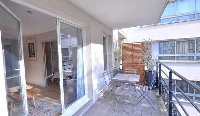 Cosy Apt With Balcony - Buttes Chaumont