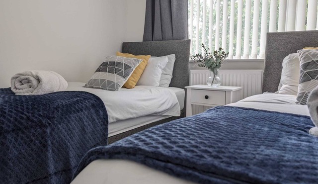 Cosy Apt-Workers-Families-Kitchen-Parking-Fast WiFi, Self Check-in