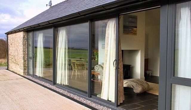 Cosy barn with beautiful views, Vale of Glamorgan