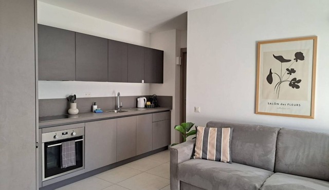 Cosy bilo close to the centre (Urban 4)