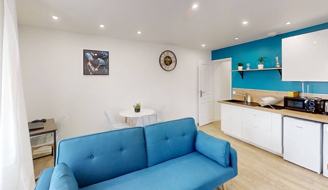 Cosy Blue Lagoon Apartment Melun Riverside