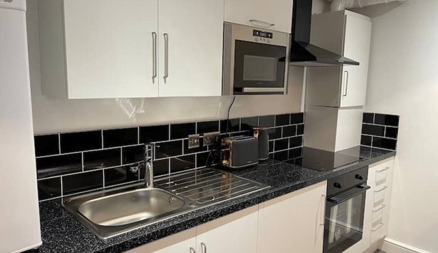 Cosy Brand new spacious 1 bed luxury apartment