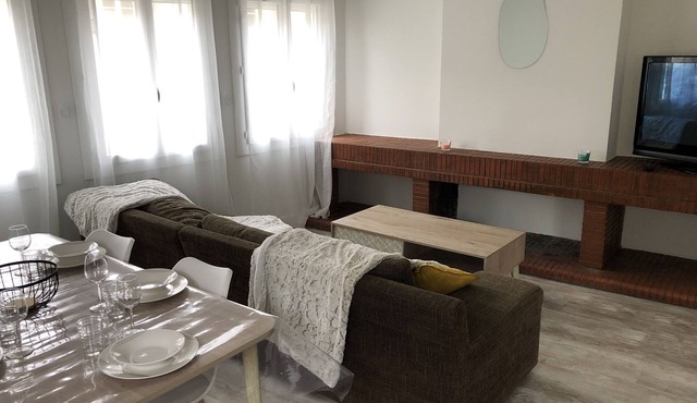 Cosy, bright apartment for 6 people