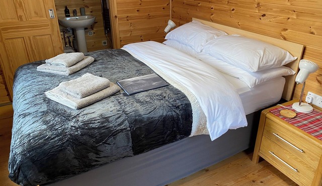 Cosy Cabin in Aviemore, Cairngorms NP