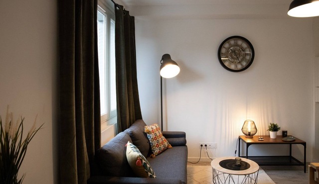 Cosy & calm apartment close to metro B - Lyon