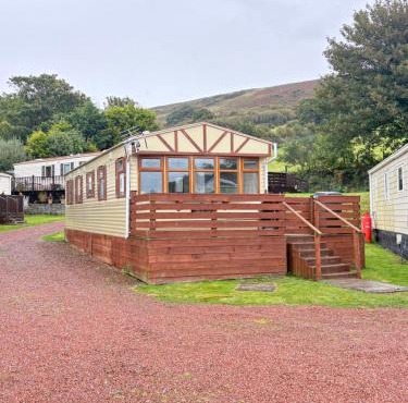 Cosy Caravan by the sea