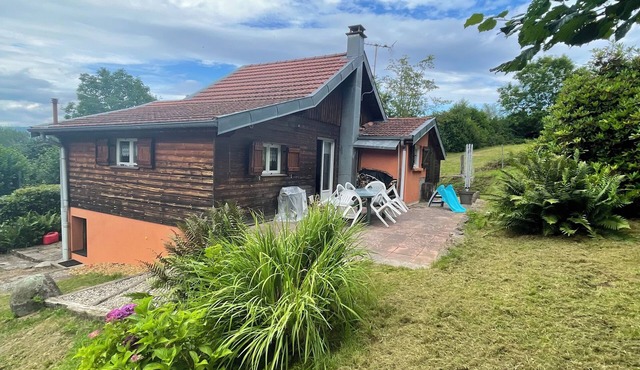 Cosy chalet in a quiet location