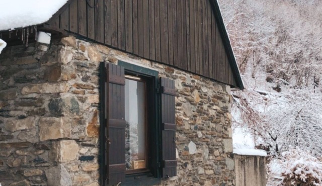 Cosy chalet with south-facing mountain view