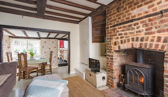 Cosy coastal retreat - 148 Middle Street