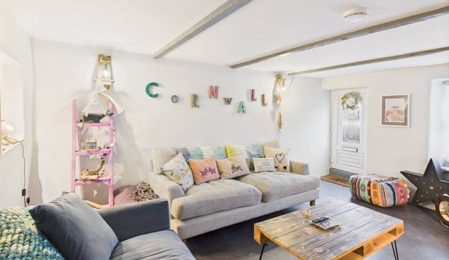 Cosy Cornish Cottage | Firepit | Sleeps 5