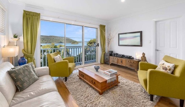 Cosy Cottage Above the Hawkesbury w/Jetty