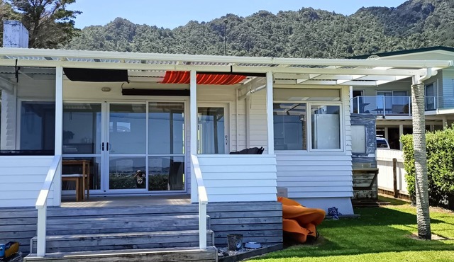 Cosy cottage by the seaside