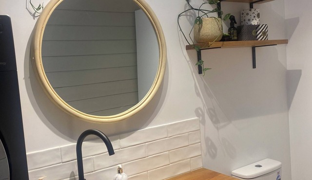 Cosy cottage in Ballarat, close to VicPark, city and lake.