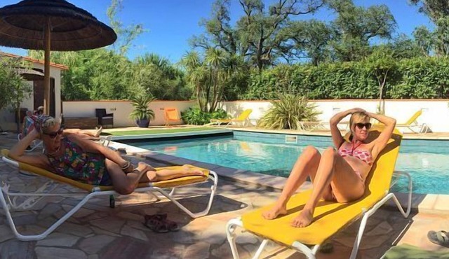 Cosy cottage in a farmhouse at the foot of the mountain, 2 minutes from the sea