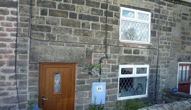 cosy cottage perfect for walks and relaxing, dog friendly