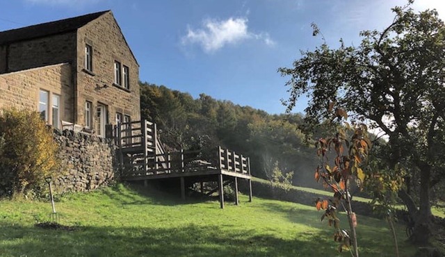 Cosy cottage, stunning views near Chatsworth