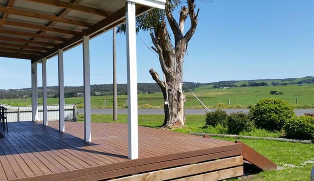 cosy cottage valley views