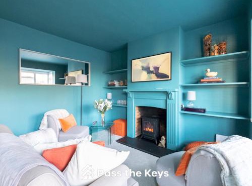 Cosy cottage within walking distance to Hart Street, perfect for exploring Henley-on-Thames - Pass the Keys